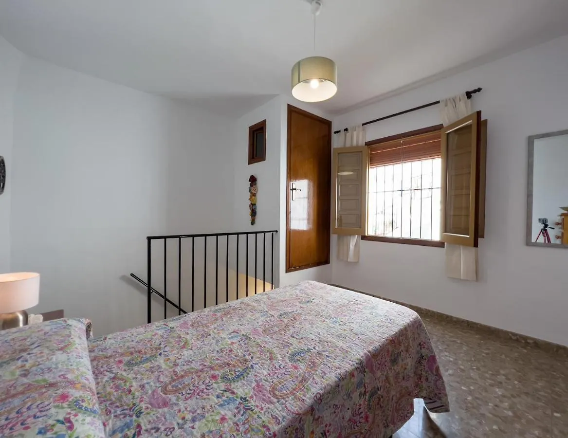 Casa Frigiliana Village 0*,